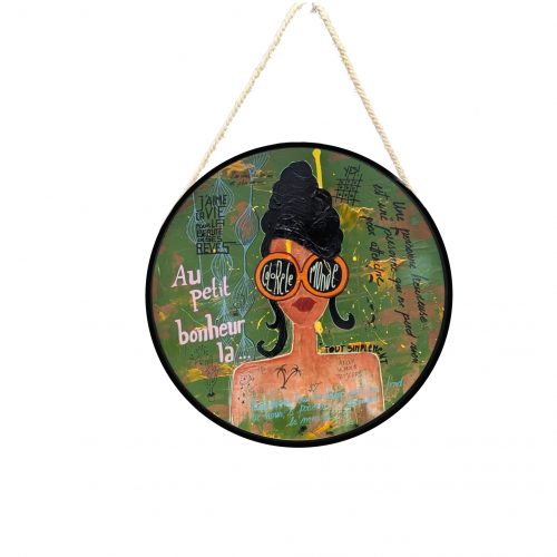 AU PETIT BONHEUR LA...